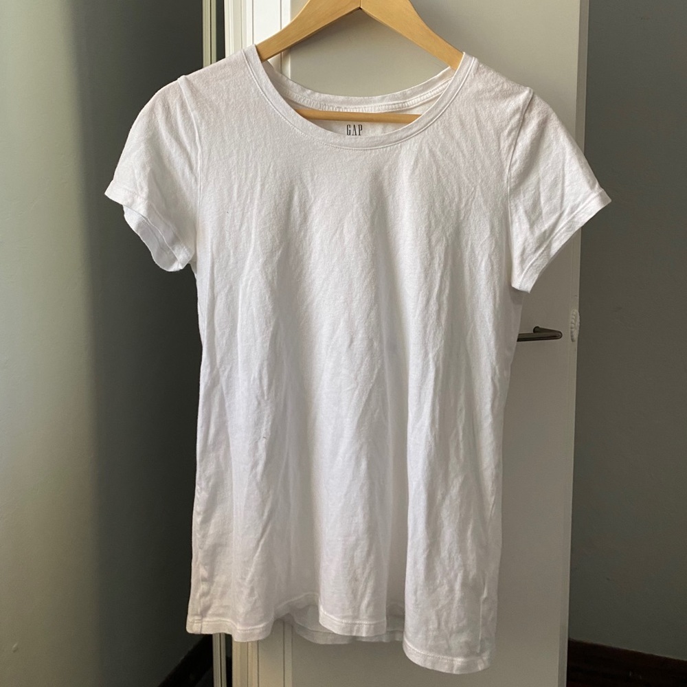 Plain white womans tee